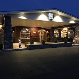 Landmark Motor Inn